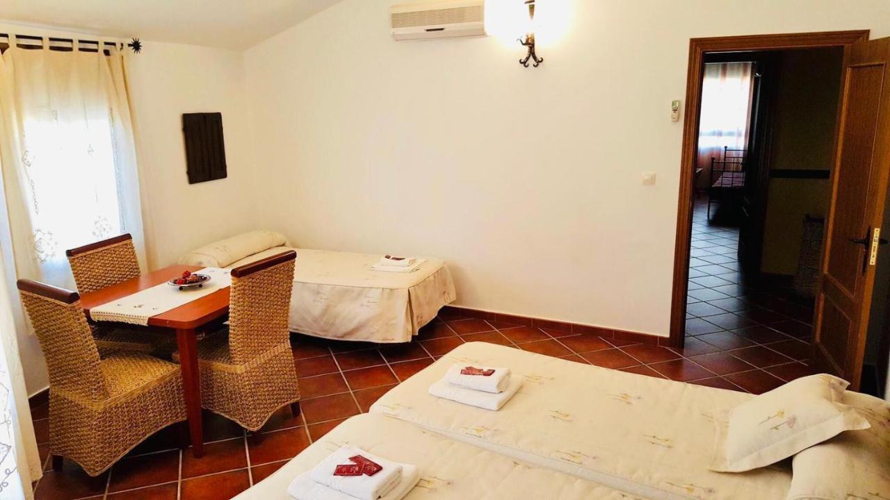 Casa Rural Piedras De Benquerencia Buitenkant foto